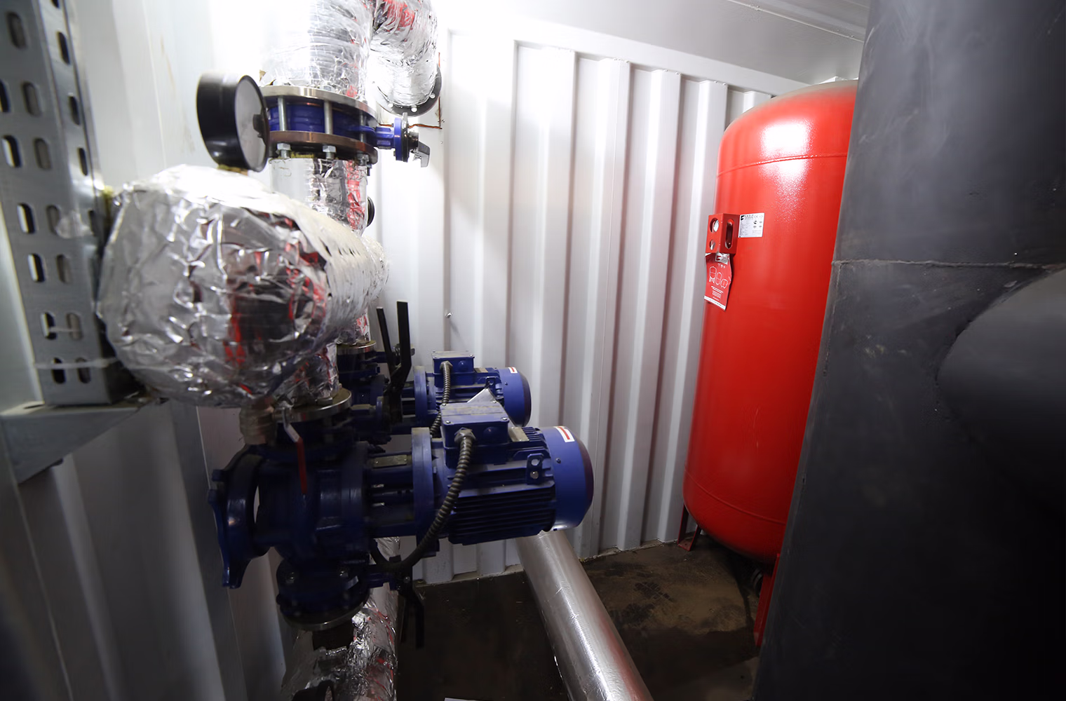 Sala de Calderas Móvil Serie Atom – Caldera de Agua Caliente Transportable 3262