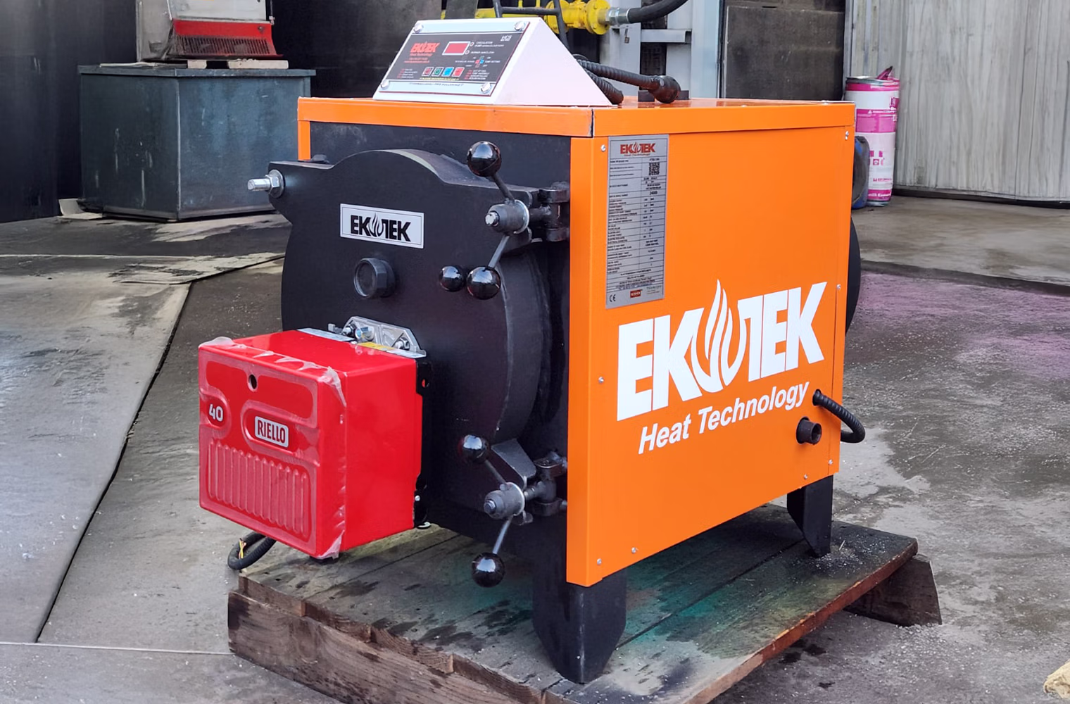 Caldera de Agua Caliente de 25.000 kcal/h | Serie Ateşli – Combustible Líquido y Gaseoso 3286