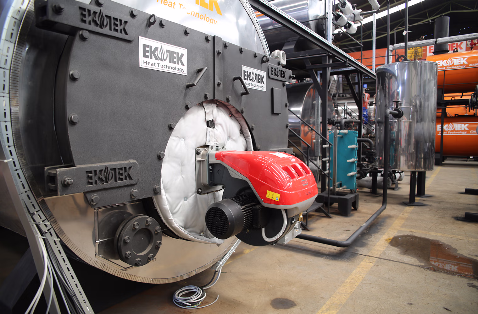 Fırtına Serisi Buhar Kazanları ve Paslanmaz Tanklardan Oluşan Kazan Sistemi 3297