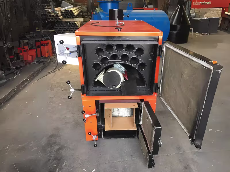 Slide Serie Lokomotiv - Caldera de Agua Caliente de Combustible Sólido con Carga Manual 4