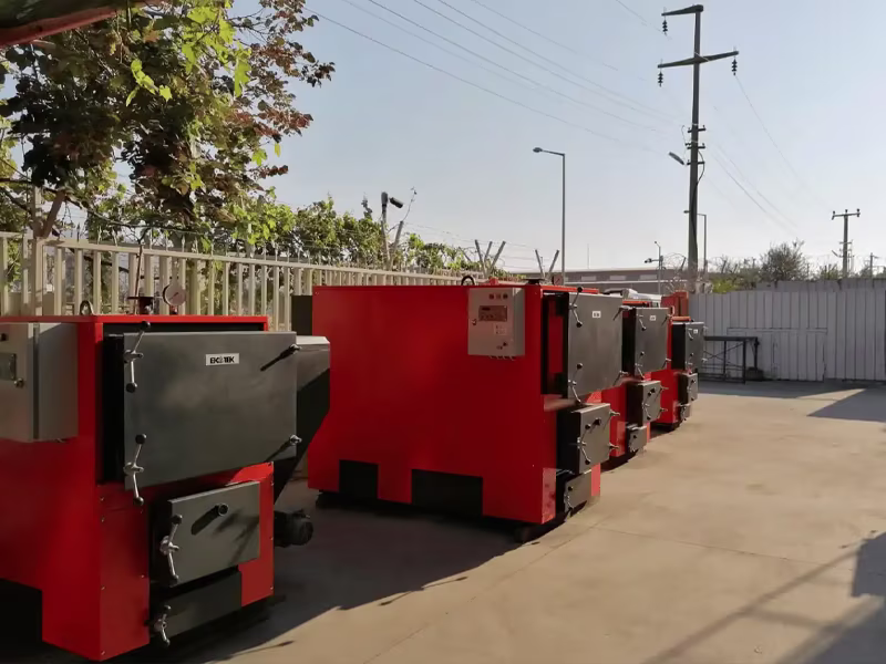 Slide Serie Torch - Caldera de Agua Caliente de Combustible Sólido 5