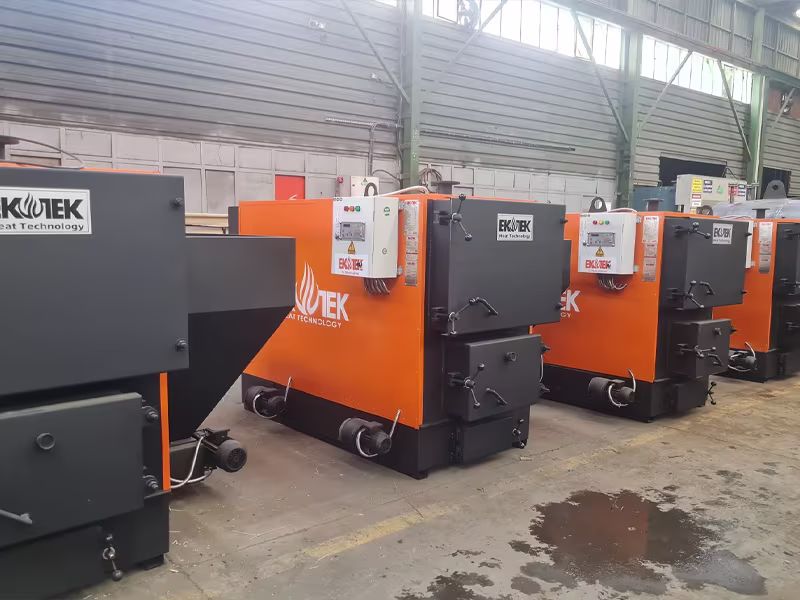 Thumb Serie Torch - Caldera de Agua Caliente de Combustible Sólido 3