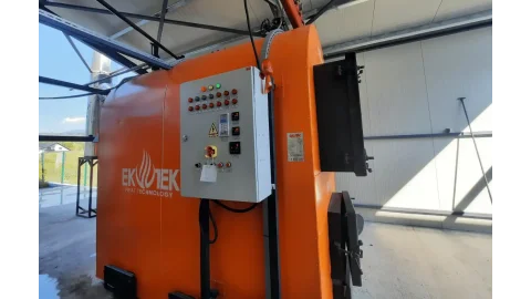 Slide Série Relâmpago - Caldeira de Vapor a Combustível Sólido Semi-Cilíndrica 3