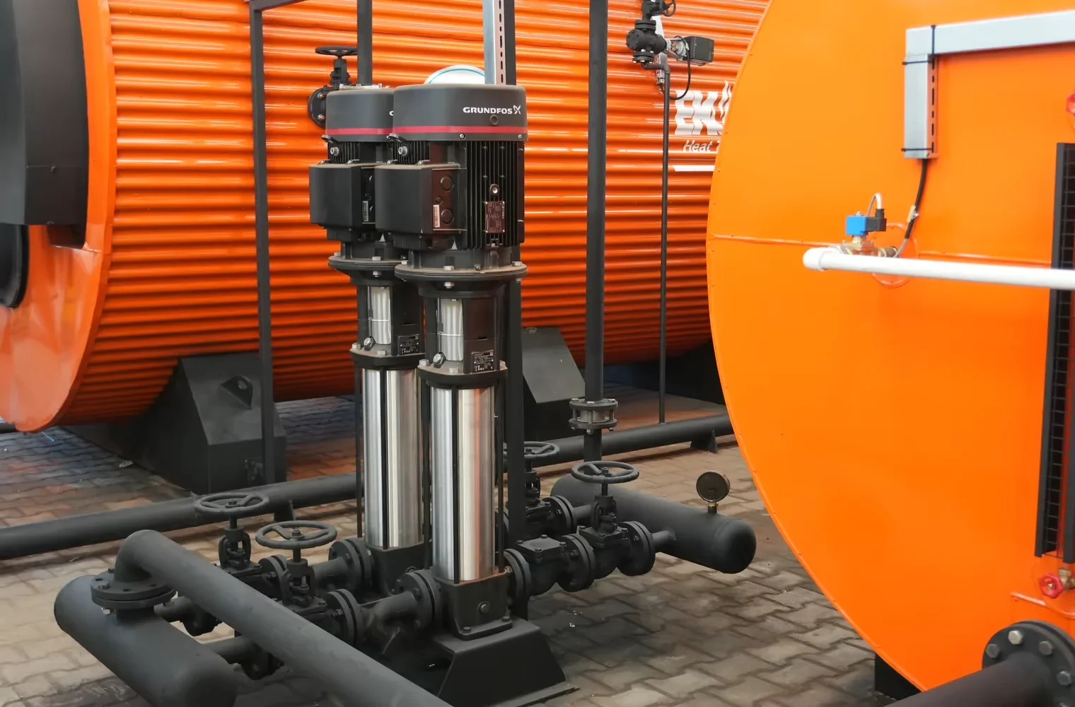 Storm Series - Liquid Gas Fuel High Pressure Steam Boiler