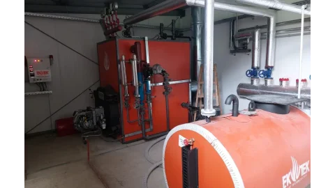 Slide Shield Series - Liquid and Gas-Fired Steam Boiler 4