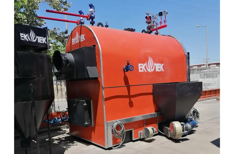 Série tonnerre- Chaudières à vapeur à combustible solide semi-cylindriques Images